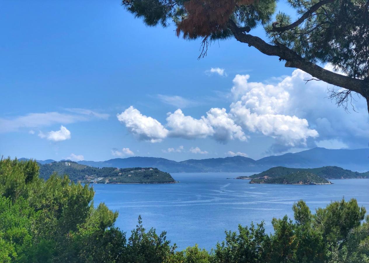 Azzurro Hotel Katsaros  Buitenkant foto