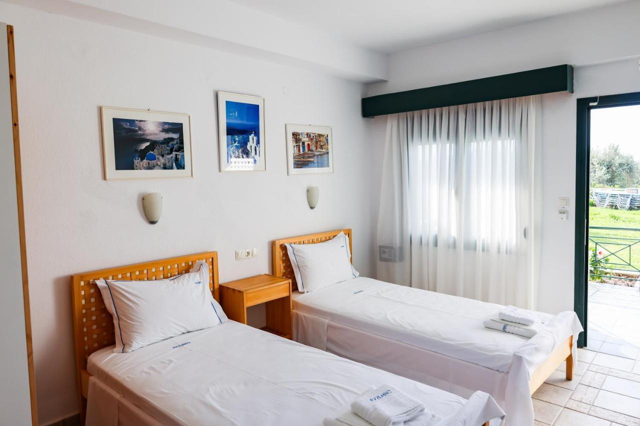 Azzurro Hotel Katsaros  Buitenkant foto