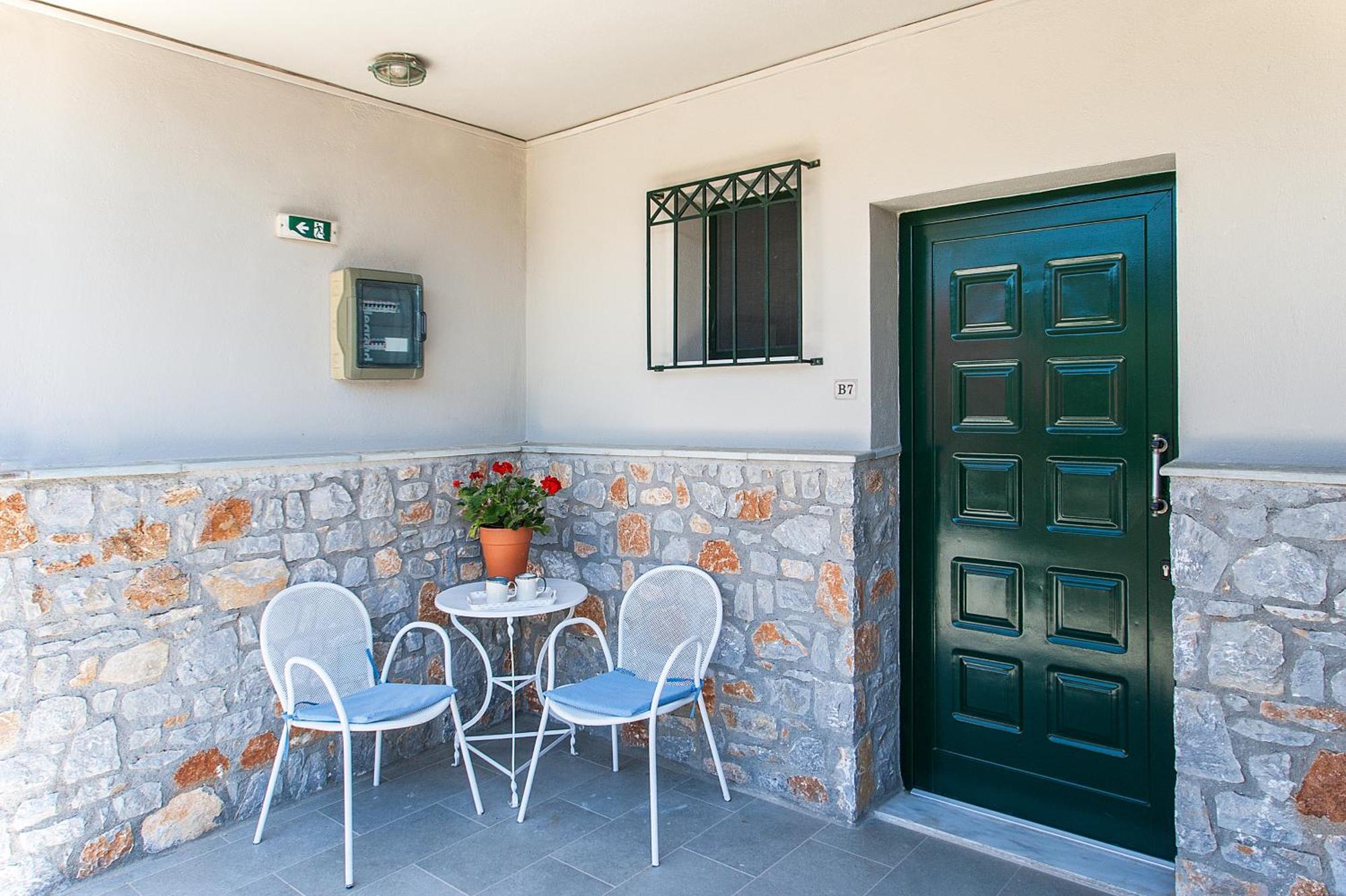 Azzurro Hotel Katsaros  Buitenkant foto